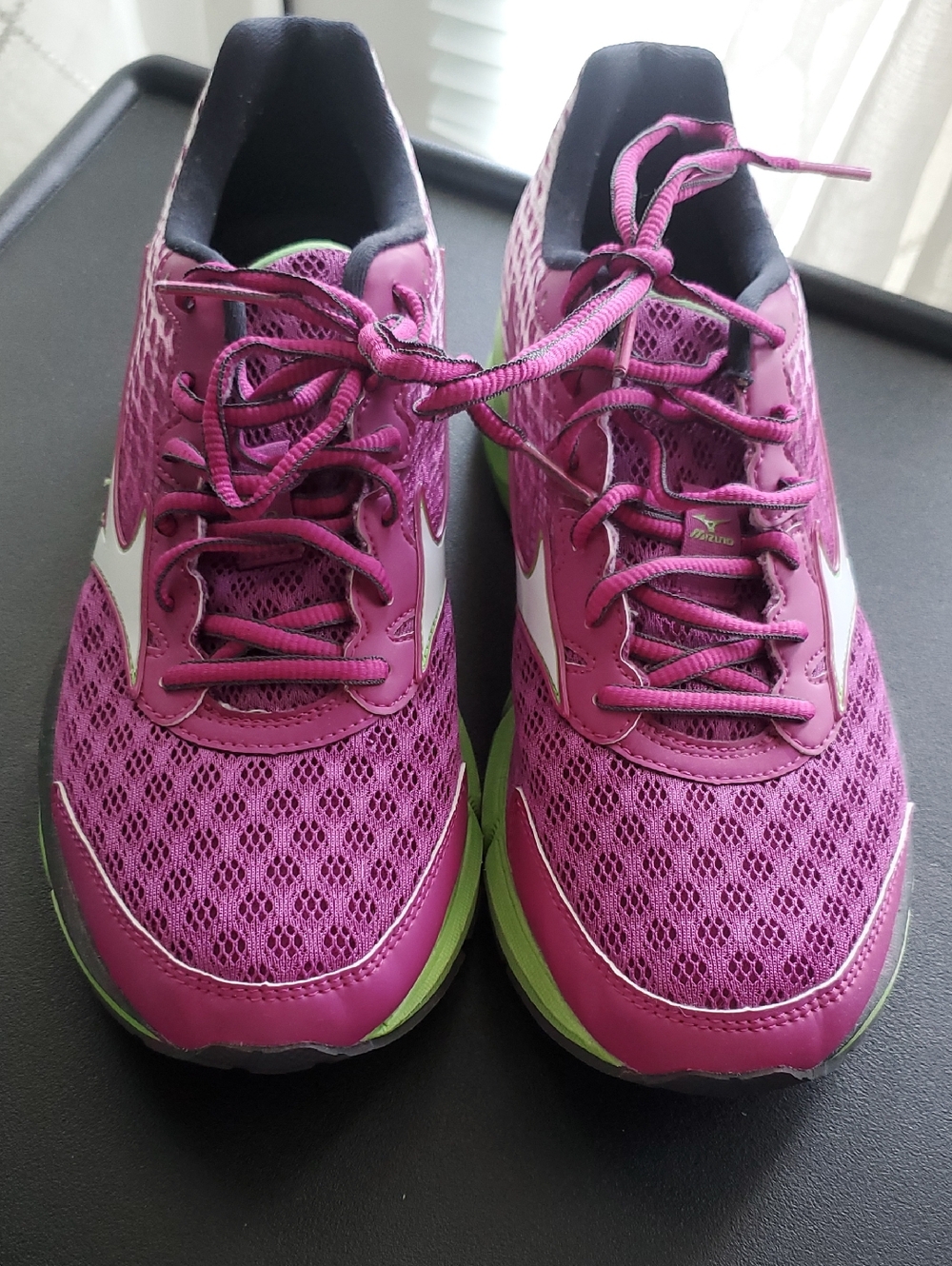 Mizuno Magenta Mesh Running Shoes with Lime Trim
